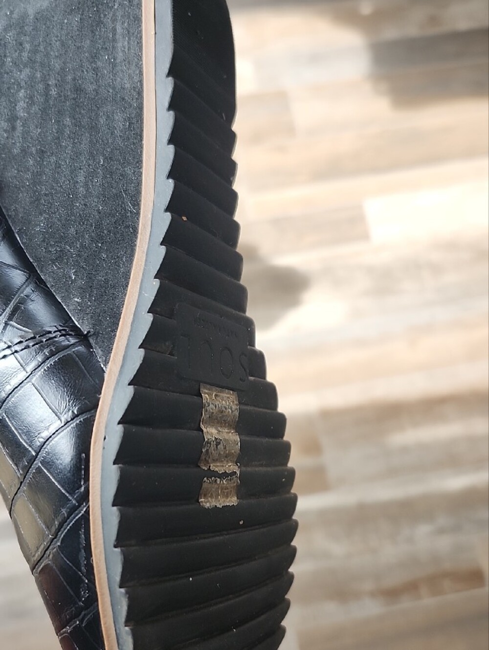 SOUL Naturalizer Black Croc-Embossed Wedge Ankle Boots - Picture 4 of 15